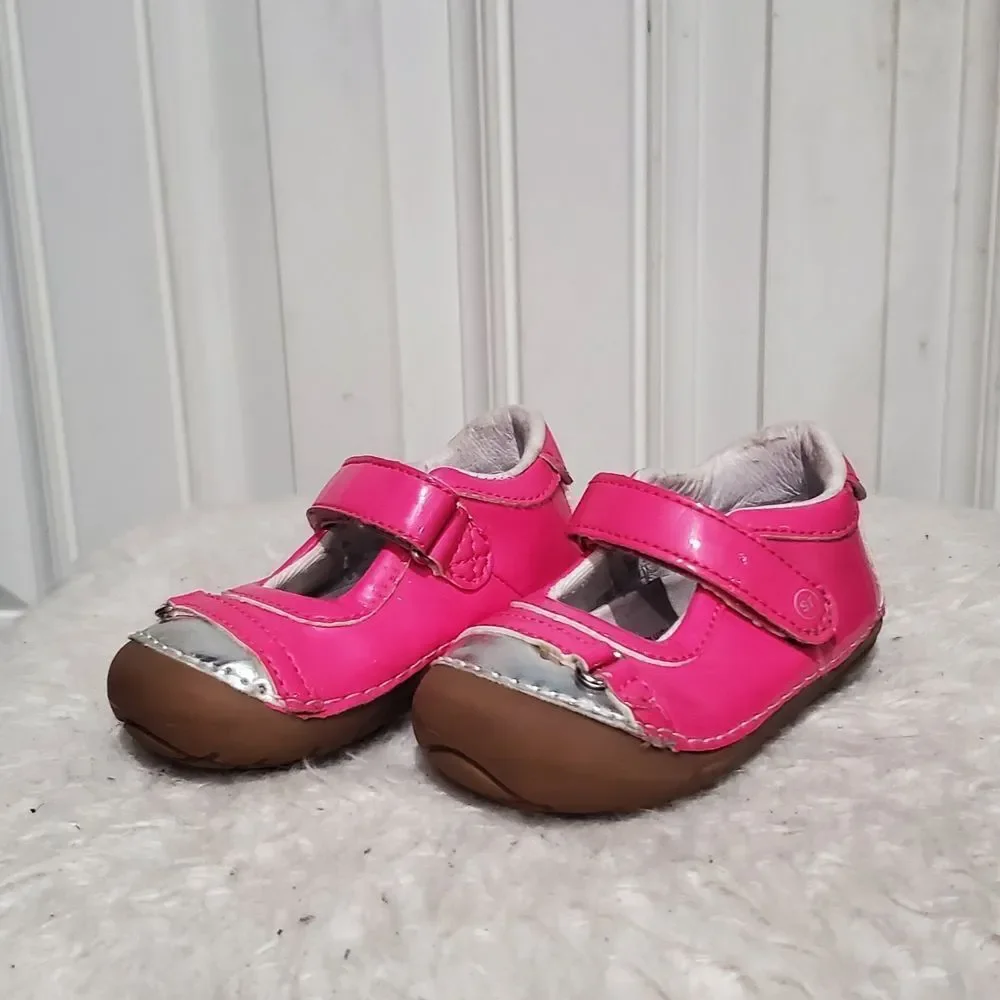Baby Girl Stride Rite Shoes Size 4M Pink and Silver Baby Shoes Barely Used